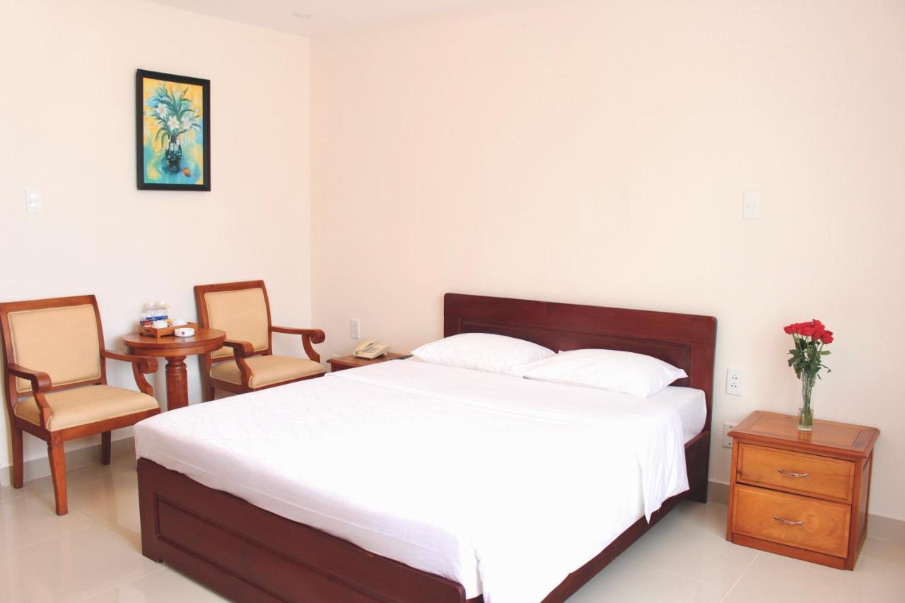 Tan Son Nhat 2 Hotel Хошимин Экстерьер фото
